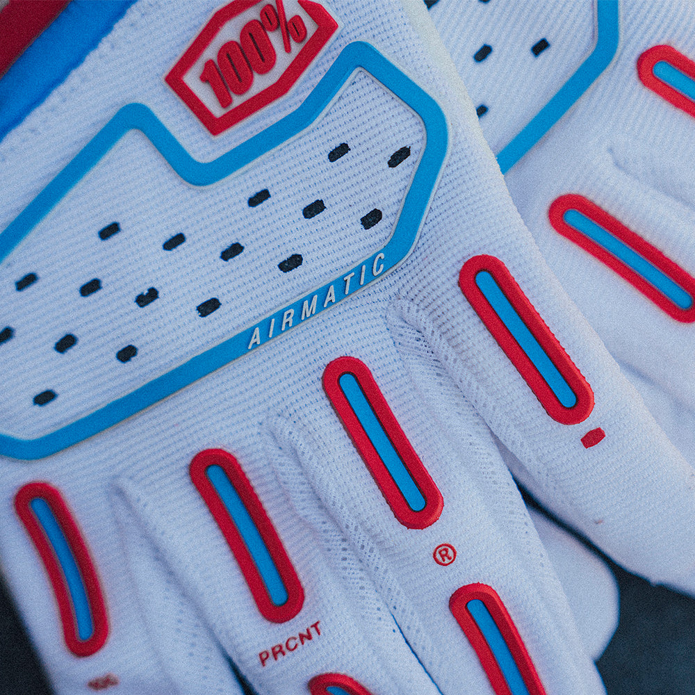 AIRMATIC 2 Gloves Red/White/Blue