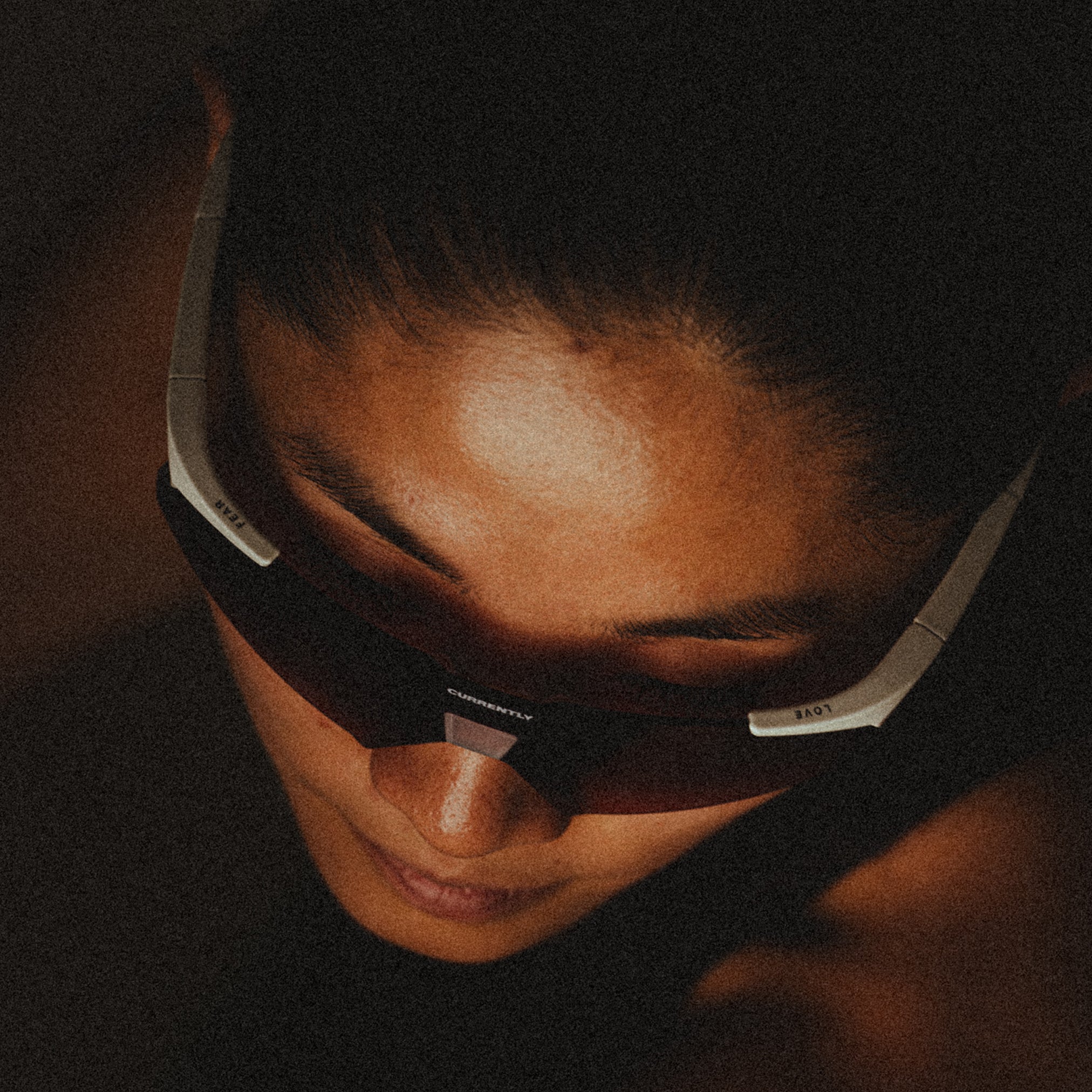 A2 Currently Running Marshmallow Brown/Red Gradient Lens